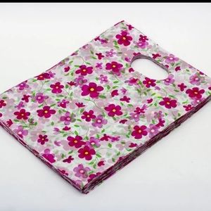 Plastic gift bags lot 🛍️ 50 PC's/ lot